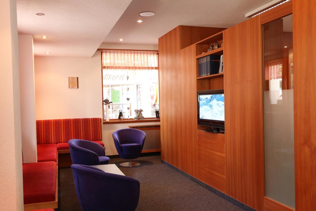 Hotel Garni Domino Saas Fee Kültér fotó