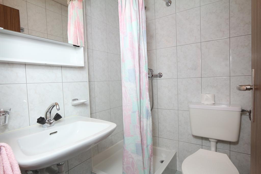 Hotel Garni Domino Saas Fee Kültér fotó