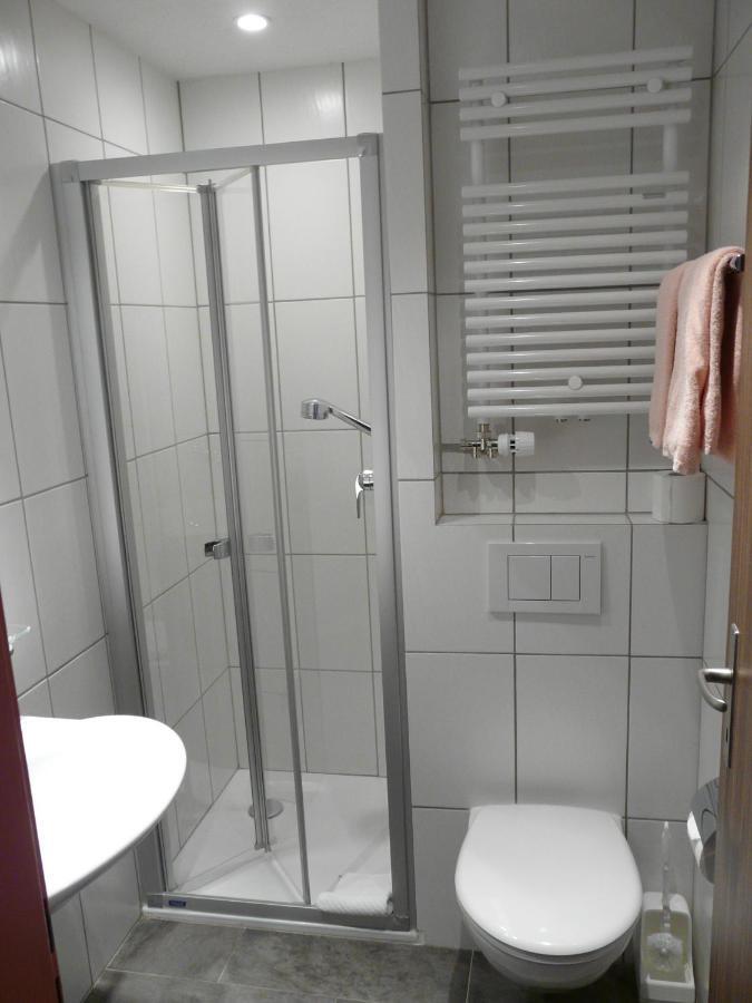 Hotel Garni Domino Saas Fee Szoba fotó